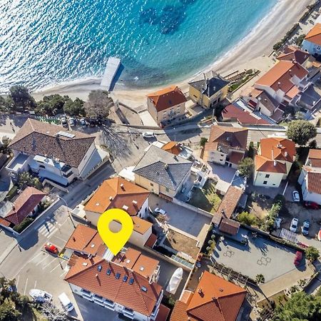 Apartments Happy Stay Center Baska Kültér fotó